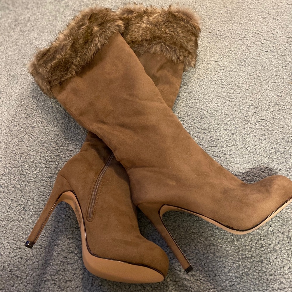 High heel boots